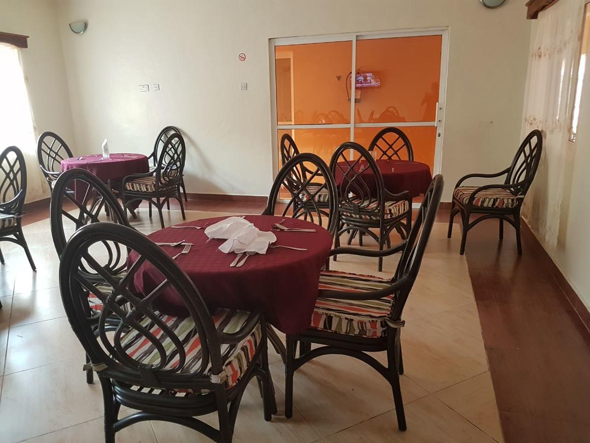 Ceamo Prestige Lodge Lodwar Экстерьер фото